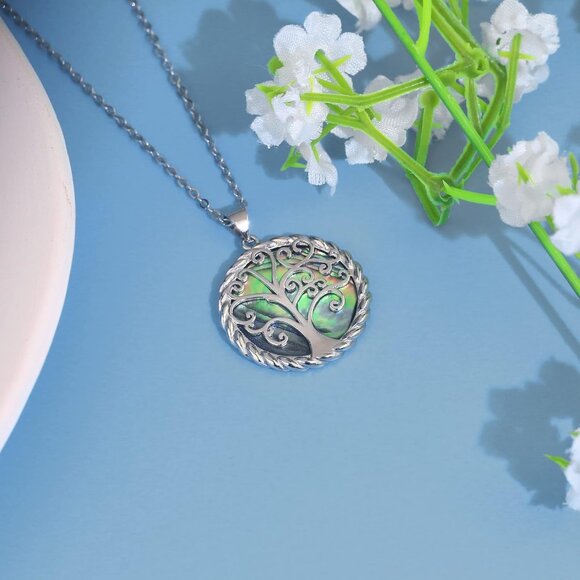 Hypoallergenic Tree of Life Jewelry: Thoughtful Gifts for Moms and Stepmoms - Picture 3 of 6